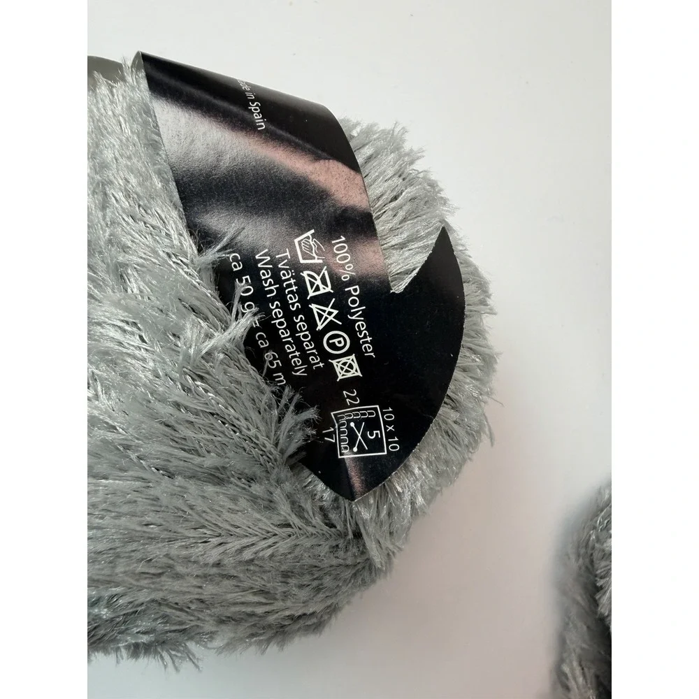 Peluche Marks & Kattens Eyelash Fur Yarn 100% Polyester Gray Lot Of 8